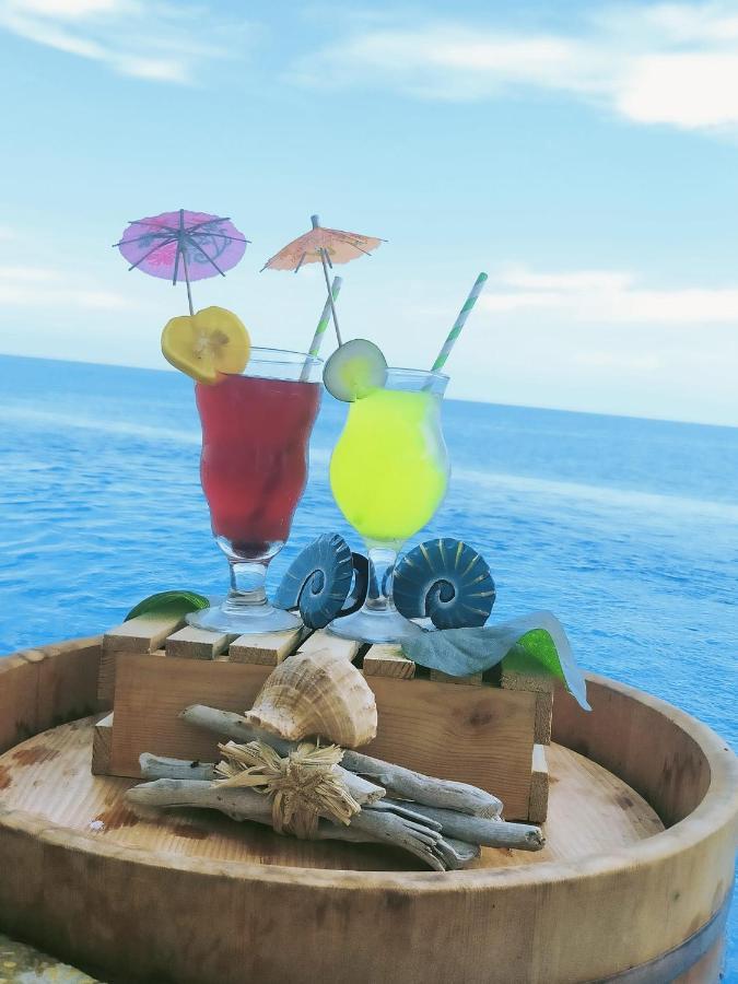 Blue Coast Beach Hotel Santa Ana  外观 照片