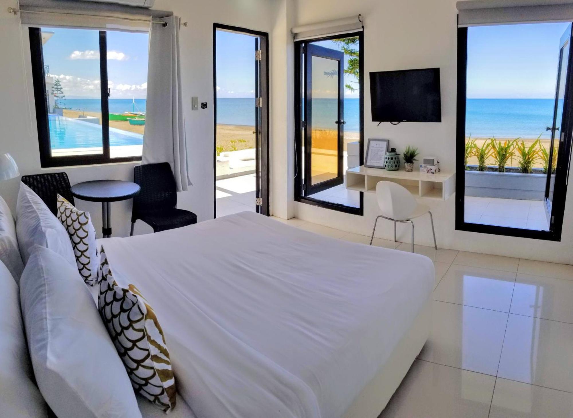 Blue Coast Beach Hotel Santa Ana  外观 照片